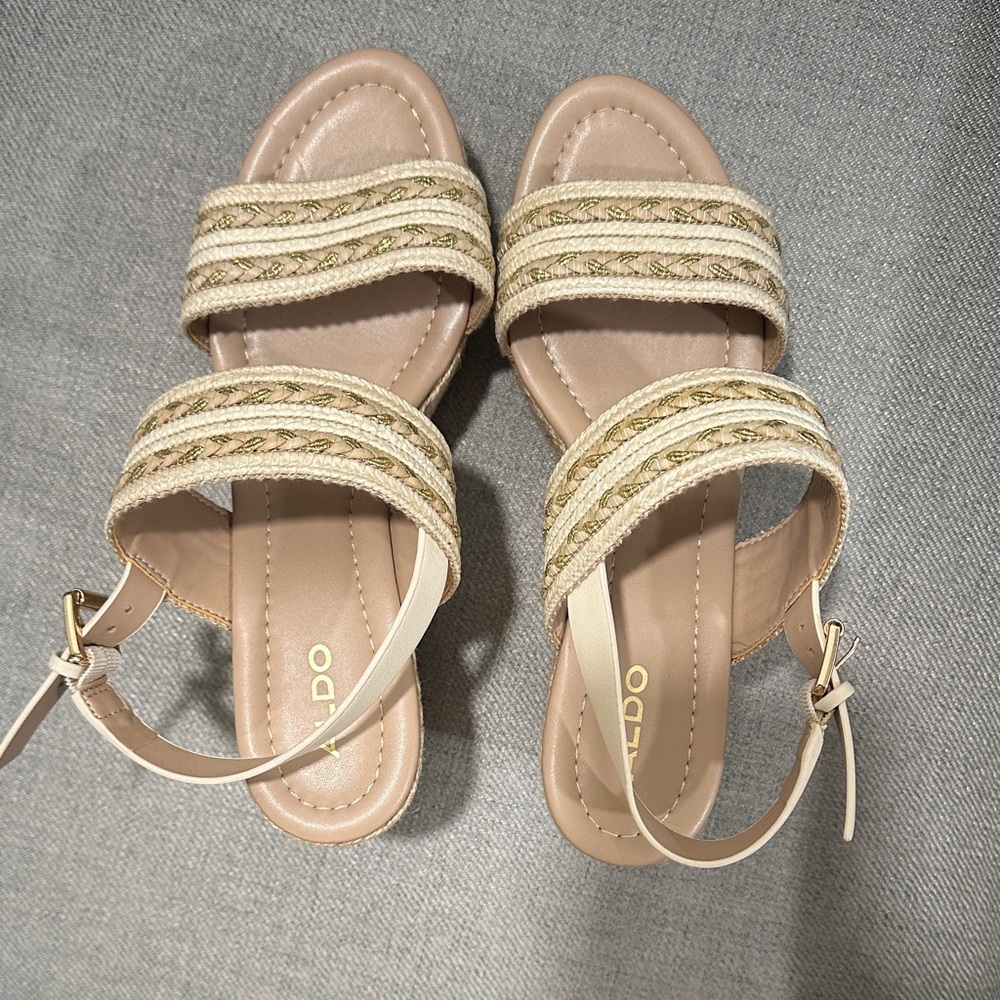 Aldo Women's Sandals in Beige and Cream